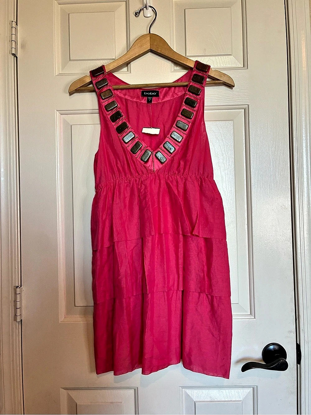 bebe New Tropical Punch Studded Tiered Maxi Dress Pink Size Small NWT
